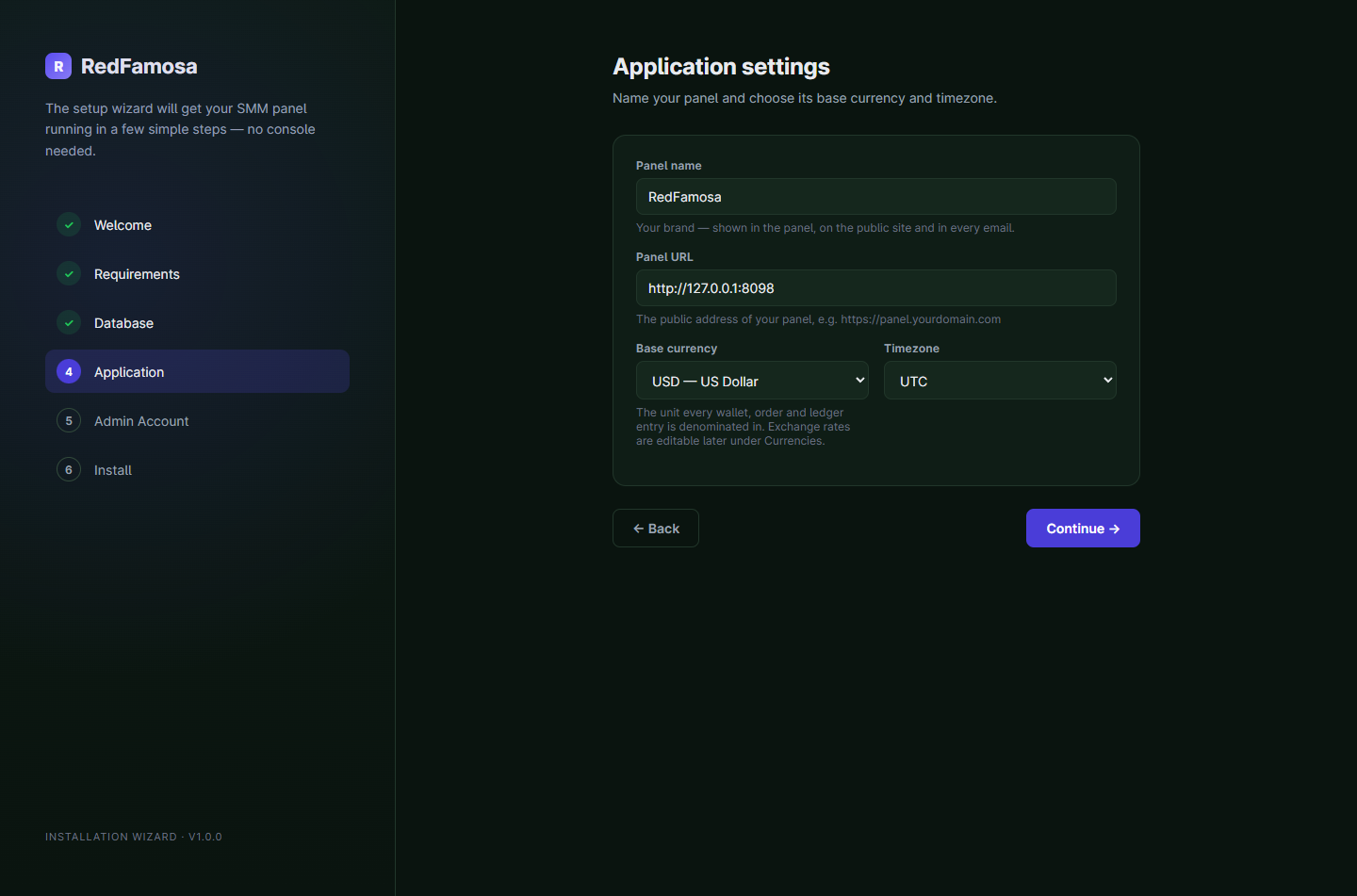 Installer step 4: application settings with panel name, panel URL, base currency and timezone.
